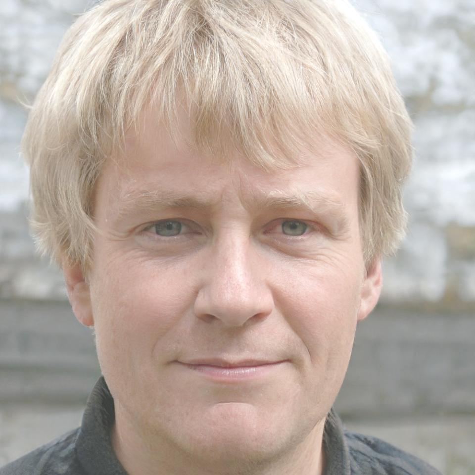 Rainer Steinbach, Geschäftsführer bei uronuasilion