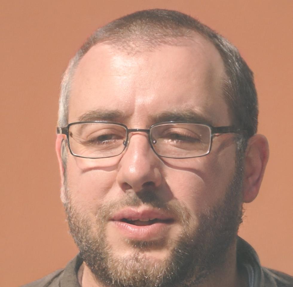 Clemens Hoffmeister, Senior Finanzanalyst bei uronuasilion